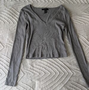 Forever 21 Heather Gray Long Sleeve V-Neck Top
